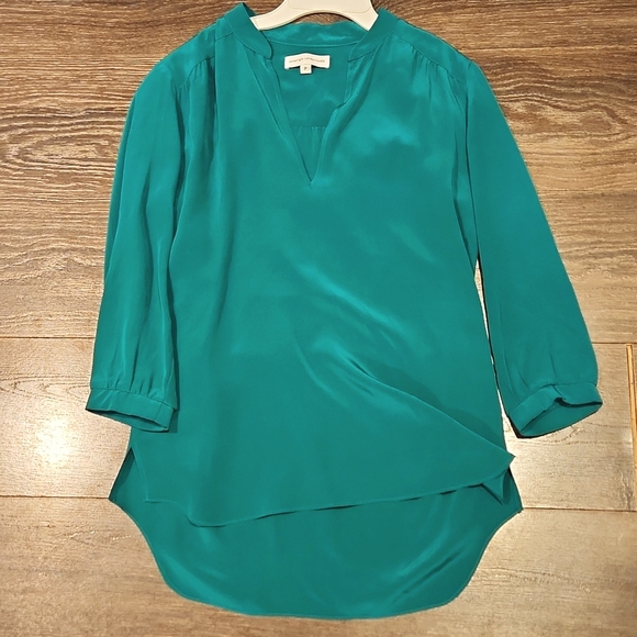 ❤️ AMANDA UPRICHARD GRREN SILK TUNIC TOP / BLOUSE, XS - Picture 1 of 7